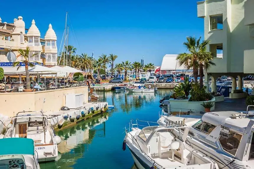 Malaga Benalmadena Puerto Marina Playa Vacacional Luxury Apartment 0*,  Spain